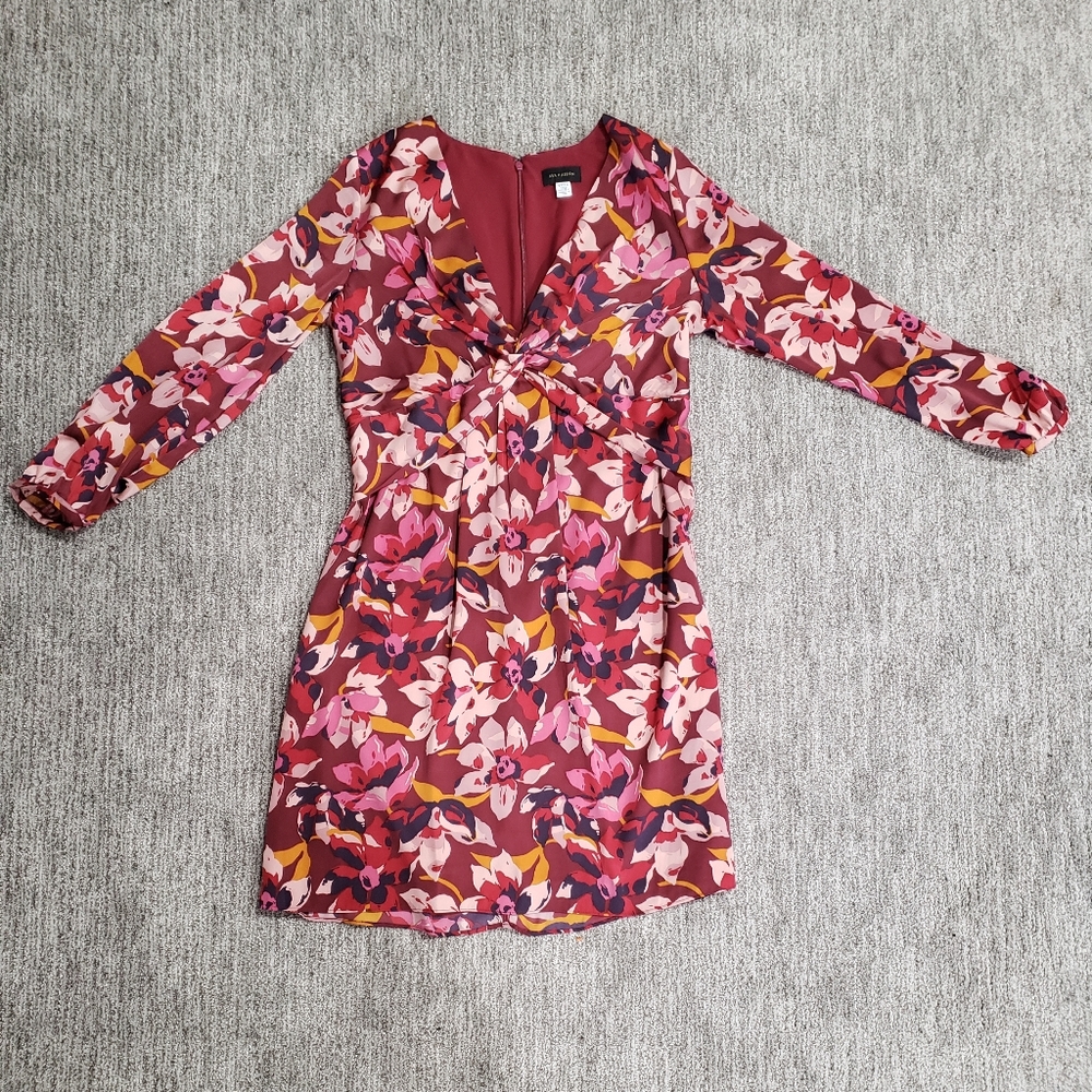 Ava and Aiden Small Red and Pink Front Twist Long Sleeve Floral Mini Dress